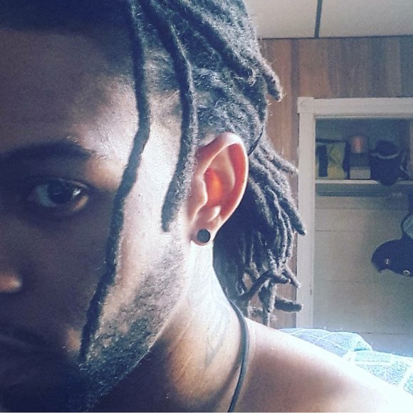 Meet your Posher, Eric - Picture 4 of 5